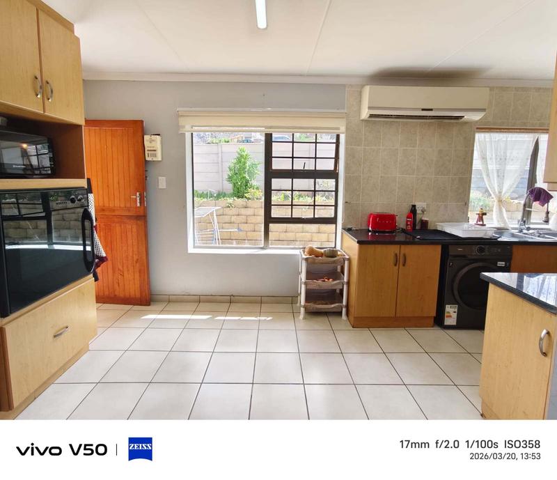 3 Bedroom Property for Sale in Island View Western Cape